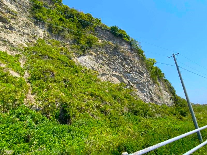 海食崖「鷹の巣」